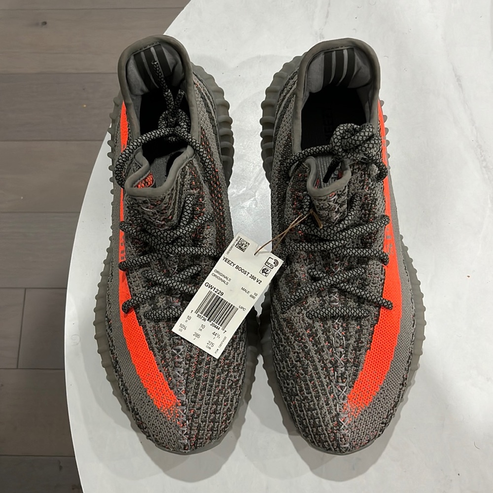Never worn before yeezys
